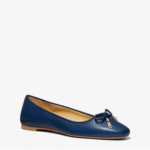 Michael Kors Nori Flex Flat Blue Leather.